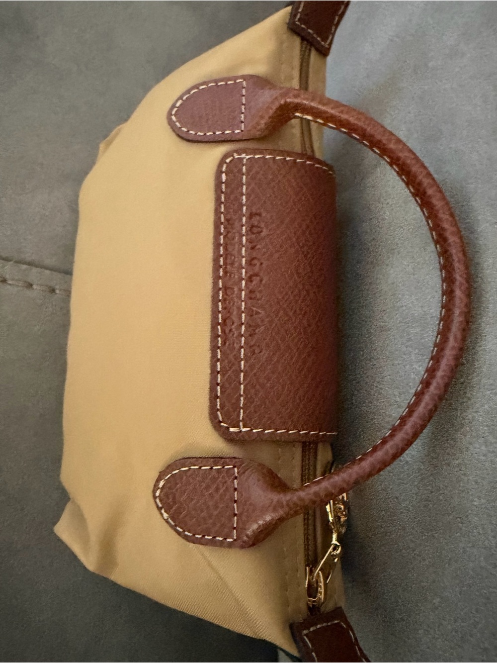 New Authentic Longchamp Le Pliage -Pouch Fawn. - Picture 6 of 6